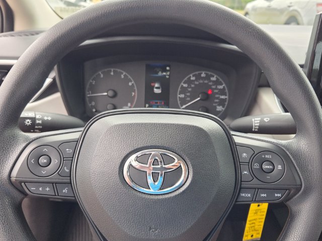 Used 2023 Toyota Corolla LE FWD image 25