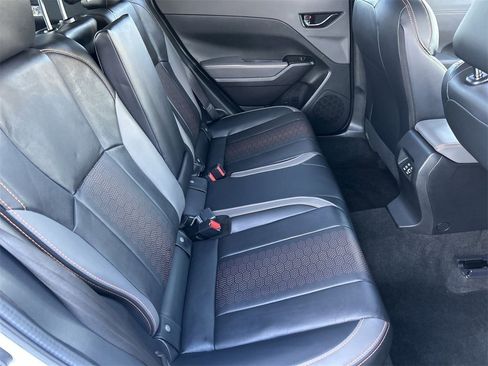 Used 2019 Toyota RAV4 LE w/ Carpet Mat Package image 10