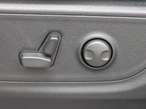 Certified 2026 RAM 1500 Big Horn AWD/4WD image 18