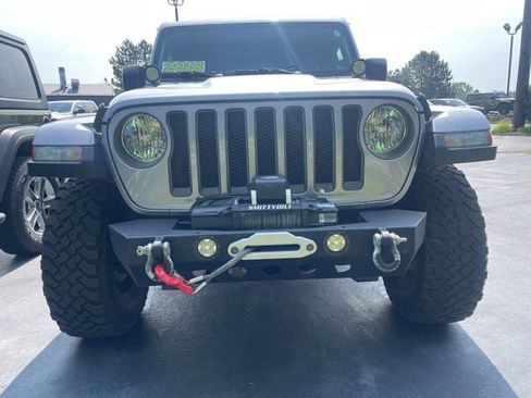Used 2018 Jeep Wrangler Unlimited Rubicon w/ Safety Group image 9
