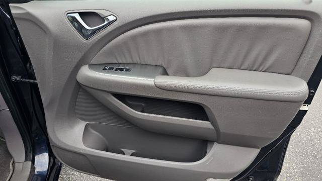 Used 2010 Honda Odyssey EX-L image 27