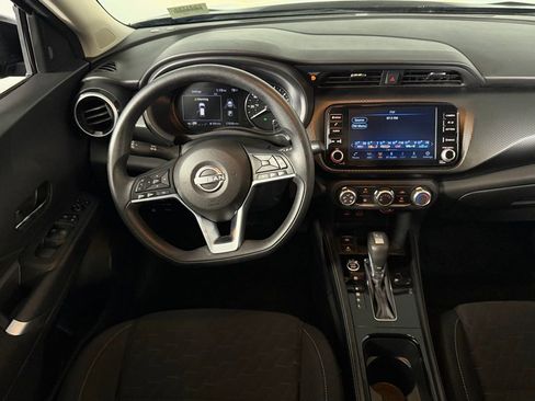 Used 2024 Nissan Kicks SV image 13