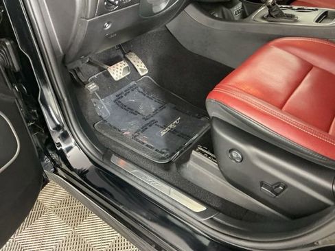 Used 2020 Dodge Durango SRT w/ SRT Interior Appearance Group AWD/4WD image 15