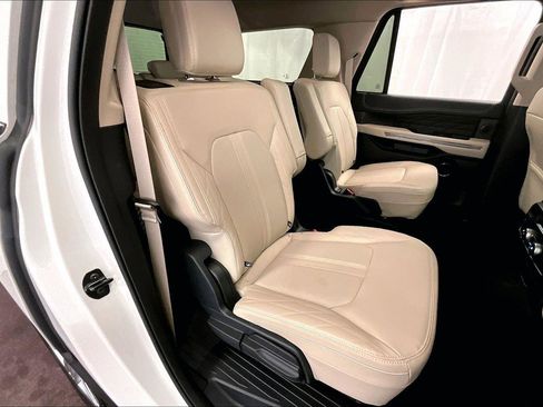 Used 2024 Ford Expedition Max Platinum image 26