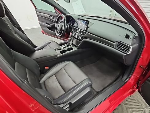 Used 2019 Honda Accord Sport image 35