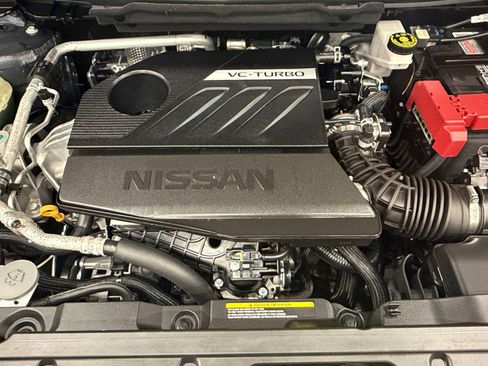 Used 2025 Nissan Rogue SV FWD image 27