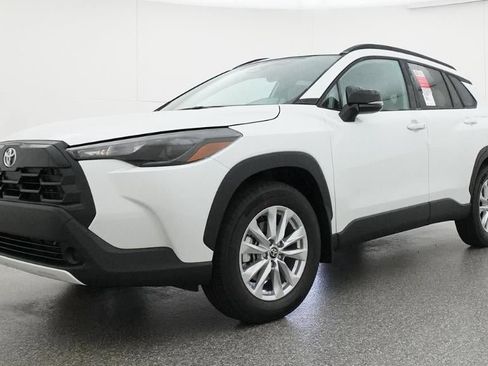 New 2026 Toyota Corolla Cross LE image 17