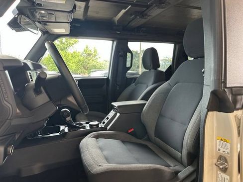 Used 2025 Ford Bronco Big Bend AWD/4WD image 14