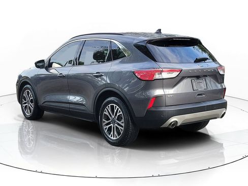 Used 2021 Ford Escape SEL w/ Technology Package FWD image 4