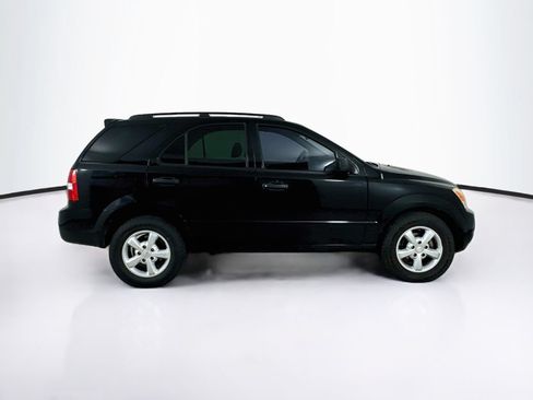 Used 2008 Kia Sorento 2WD w/ Sport Pkg image 8