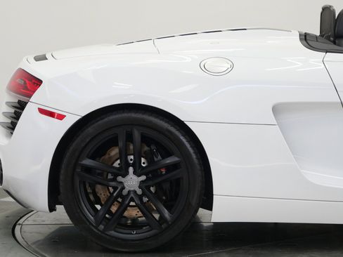 Used 2014 Audi R8 V8 AWD/4WD image 44
