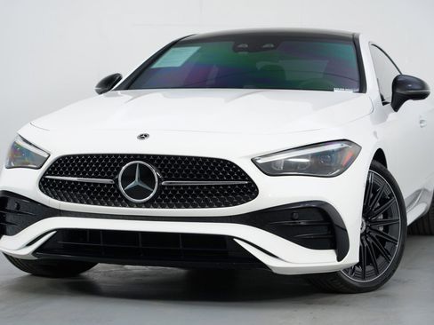 Used 2024 Mercedes-Benz CLE 450 4MATIC Coupe w/ Driver Assistance Package image 3