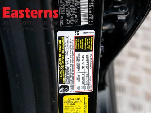 Used 2024 Toyota Camry SE image 34