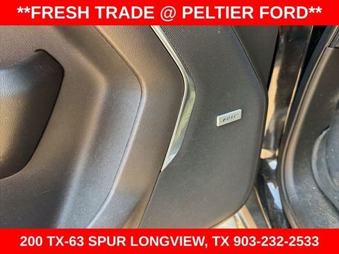 Used 2021 Chevrolet Tahoe Z71 w/ Rear Media and Nav Package AWD/4WD image 8