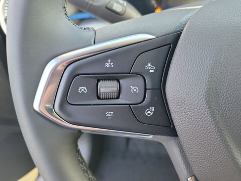 New 2026 Chevrolet Trax LT w/ Driver Confidence Package image 5