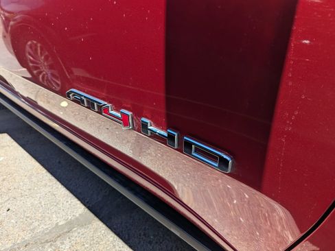 Used 2025 GMC Sierra 2500 AT4 w/ AT4 Premium Plus Package AWD/4WD image 6