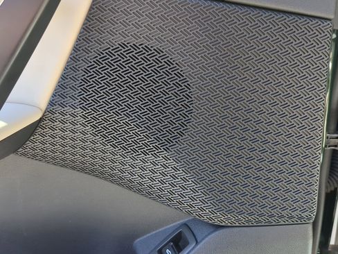 Used 2025 BMW X1 xDrive28i w/ Convenience Package image 63