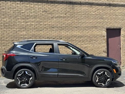 Used 2024 Kia Seltos SX AWD/4WD image 19
