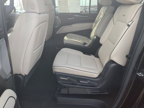 Certified 2021 Cadillac Escalade ESV Sport w/ Driver Assist Tech Package image 24