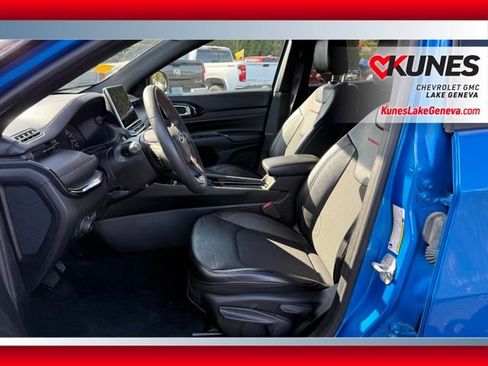 Used 2023 Jeep Compass Trailhawk image 14