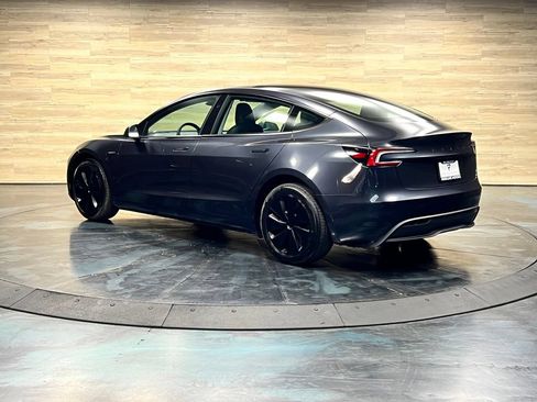 Used 2025 Tesla Model 3 Long Range RWD image 15