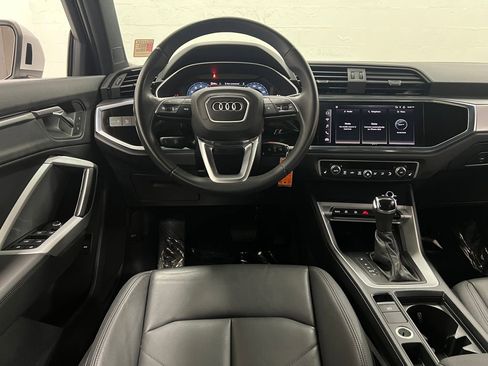 Used 2023 Audi Q3 2.0T Premium image 13
