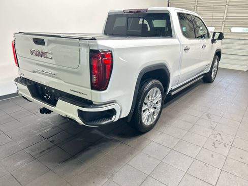 Used 2021 GMC Sierra 1500 Denali w/ Denali Ultimate Package AWD/4WD image 3
