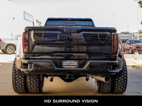 Used 2026 GMC Sierra 3500 Denali Ultimate image 8