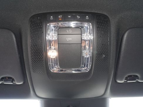 Used 2025 Mercedes-Benz GLA 250 image 22