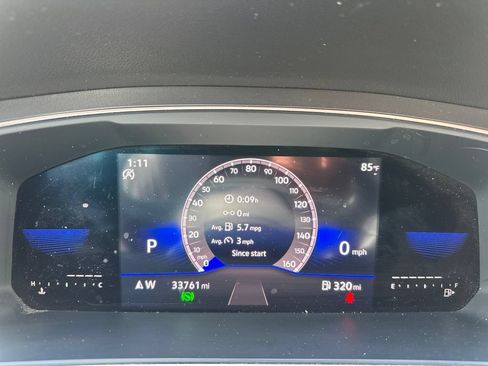 Used 2023 Volkswagen Tiguan SE FWD image 42