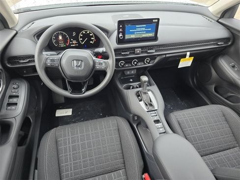 New 2026 Honda HR-V LX image 25