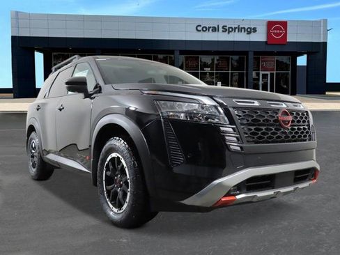New 2026 Nissan Pathfinder Rock Creek AWD/4WD image 7