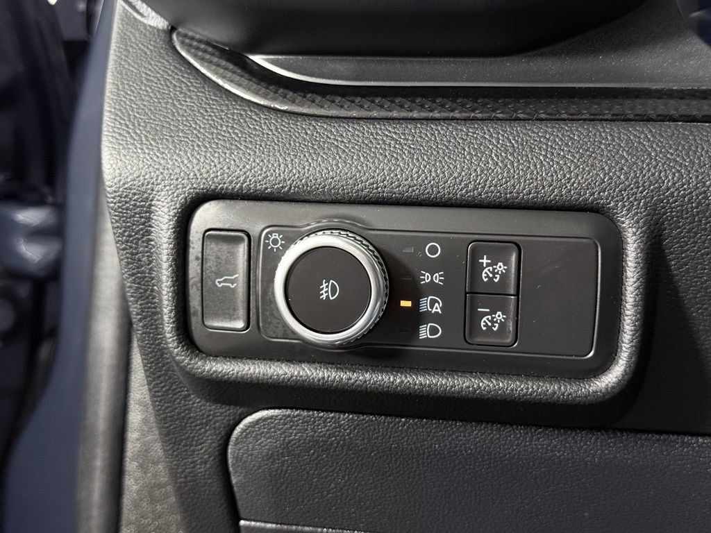 Used 2021 Ford Explorer ST w/ Equipment Group 401A AWD/4WD image 19