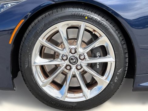 Used 2018 Lexus LC 500 Coupe w/ Touring Package RWD image 12
