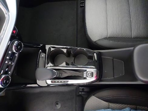 New 2026 Chevrolet Trax LT w/ LT Convenience Package image 21