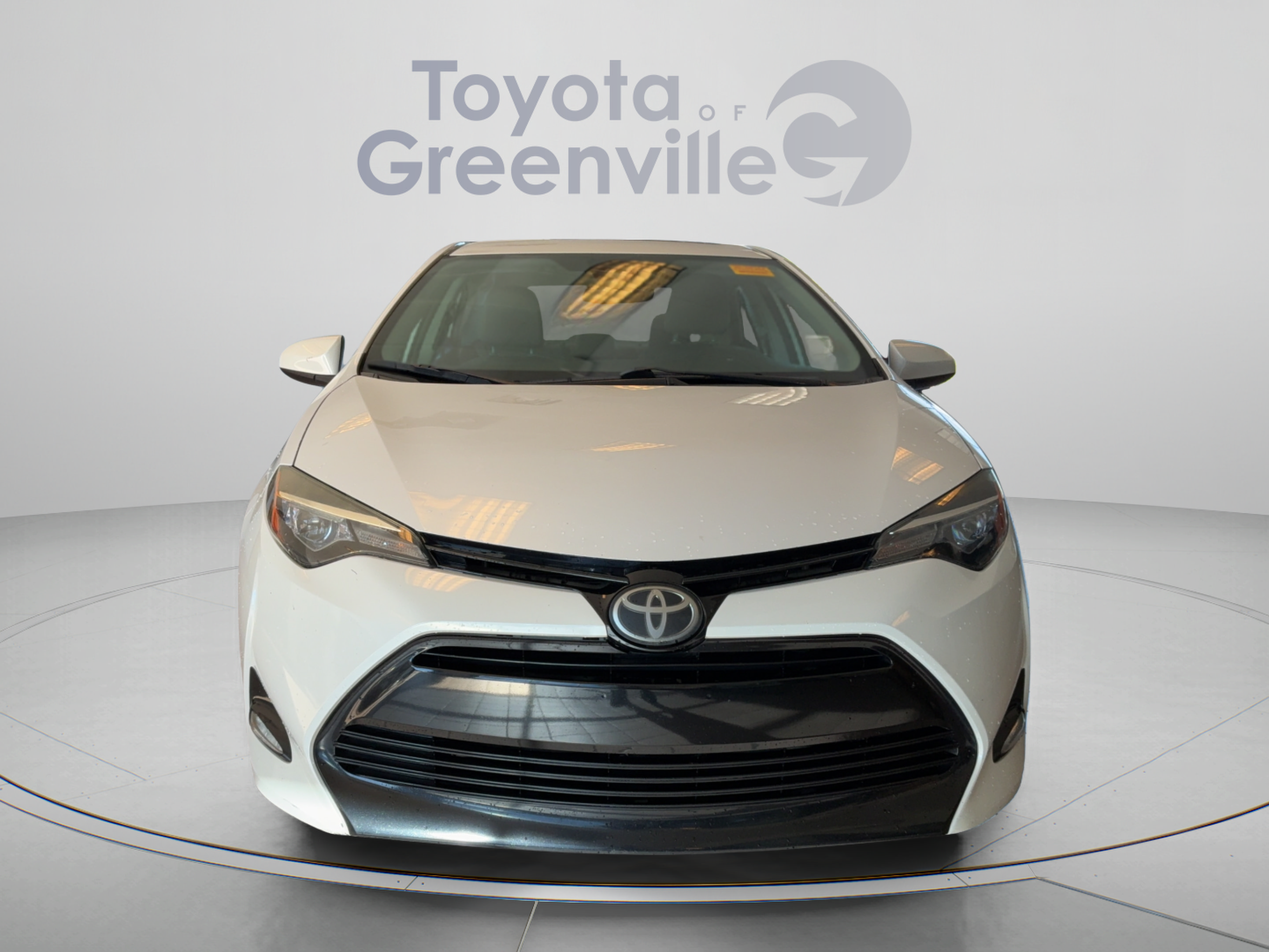 Used 2018 Toyota Corolla LE w/ LE Premium Package FWD image 9