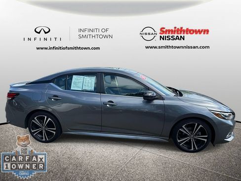 Used 2023 Nissan Sentra SR w/ SR Premium Package FWD image 7