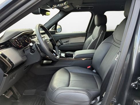 Certified 2025 Land Rover Range Rover Sport Dynamic SE AWD/4WD image 9