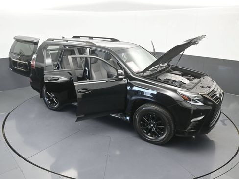 Used 2023 Lexus GX 460 w/ Black Line Special Edition AWD/4WD image 72