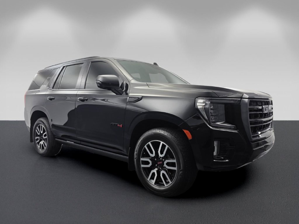Used 2023 GMC Yukon AT4 w/ Technology Package AWD/4WD image 1