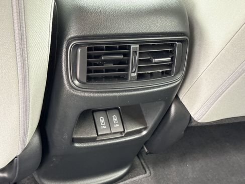 Used 2022 Honda CR-V EX image 11