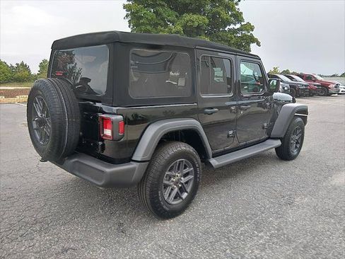 Certified 2025 Jeep Wrangler Unlimited Sport AWD/4WD image 3
