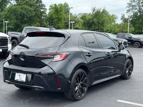 Used 2021 Toyota Corolla SE FWD image 3