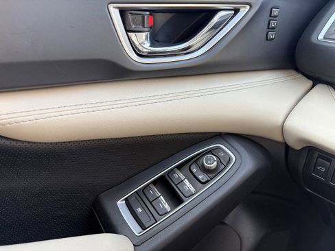 Used 2023 Subaru Ascent Limited w/ Technology Package image 19