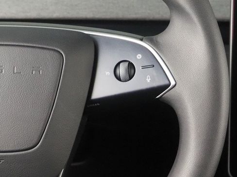 Used 2026 Tesla Model Y Long Range RWD image 20
