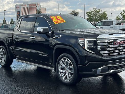 Used 2024 GMC Sierra 1500 Denali w/ Denali Reserve Package AWD/4WD image 3