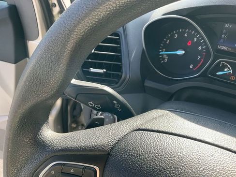 Used 2017 Ford Escape SE w/ Equipment Group 201A image 21