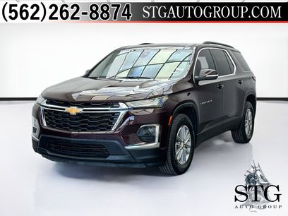 Used 2023 Chevrolet Traverse LT