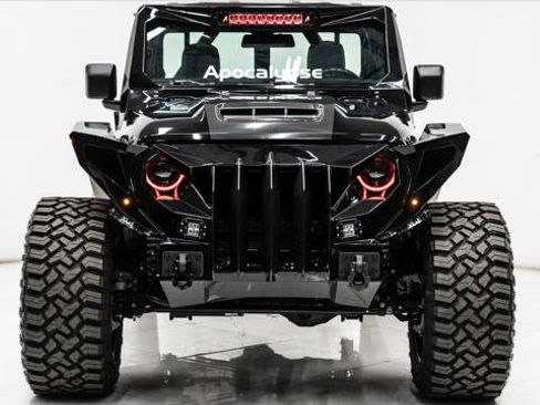 Used 2025 Jeep Wrangler Unlimited Sport image 4