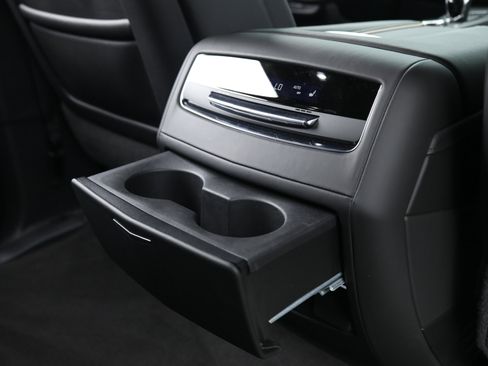 Used 2024 Cadillac Escalade ESV V w/ LPO, ONYX Package image 40